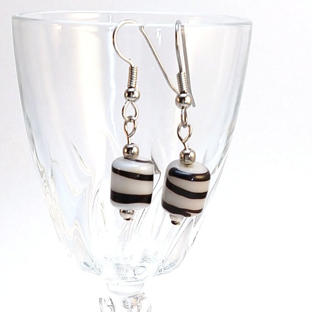 Handmade Spiral Glass Bead Mod Op-Art Black & White Retro Dangle Earrings